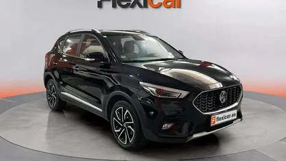 Usado MG ZS Luxury 111 CV (81 kW) 2024 Berlina