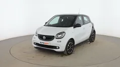 Negro Usado 2017 Smart ForFour Basis Berlina | 10.399 € (Precio justo)