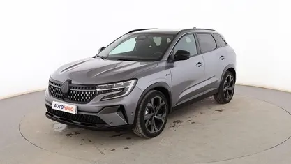 Usado Renault Austral Techno Esprit Alpine 200 CV (147 kW) 2023 Gris SUV