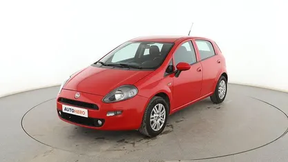 Usado Fiat Punto Lounge 77 CV (56 kW) 2015 Berlina