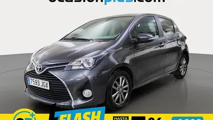 Usado Toyota Yaris Active 90 CV (66 kW) 2015 Utilitario