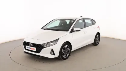 Usado Hyundai i20 101 CV (74 kW) 2021 Blanco Utilitario