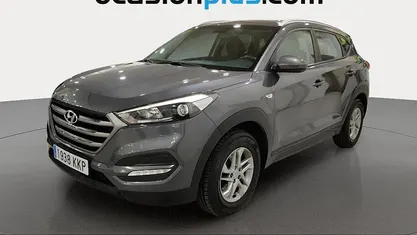 Usado Hyundai Tucson 115 CV (84 kW) 2018 Gris SUV