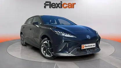 Usado MG MG4 EV 125 kW (170 CV) 2023 Negro Utilitario