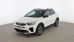 Blanco Usado 2022 Kia Stonic GT-Line SUV | 19.699 € (Precio justo)