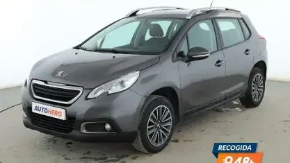 Käytetty Peugeot 2008 Active 110 HP (80 kW) 2015 Harmaa Katumaasturi