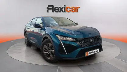 Usado Peugeot 408 Allure 145 HP (106 kW) 2025 Azul SUV