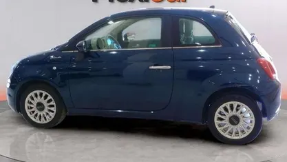 Usado Fiat 500 Dolcevita 71 CV (52 kW) 2022 Azul Berlina