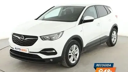 Używany Opel Grandland X Selective 130 KM (95 kW) 2018 Biały SUV