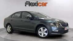 Gris Usado 2019 Skoda Octavia Active Berlina | 12.990 € (Precio justo)