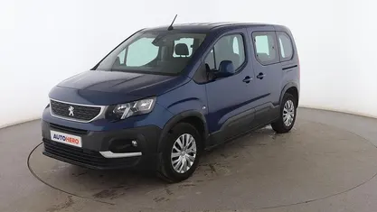 Usado Peugeot Rifter Active 110 CV (80 kW) 2019 Azul Monovolumen