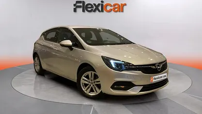 Usado Opel Astra GS Line 110 CV (80 kW) 2020 Berlina