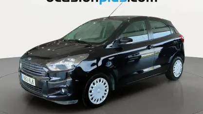 Usado Ford Ka Plus 70 CV (51 kW) 2018 Negro Utilitario