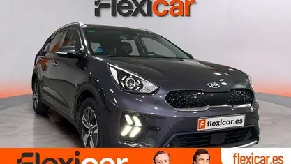 Usado Kia Niro 141 CV (103 kW) 2021 Gris SUV
