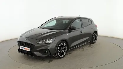 Usado Ford Focus ST-Line 125 CV (91 kW) 2019 Negro Berlina