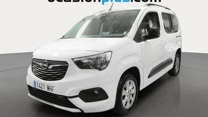 Blanco Usado 2023 Opel Combo Life Business Edition Van | 14.173 € (Precio justo)