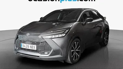 Usado 2025 Toyota C-HR Advance SUV | 28.264 € (Precio justo)