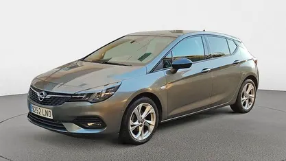 Usado Opel Astra GS Line 110 CV (80 kW) 2021 Utilitario