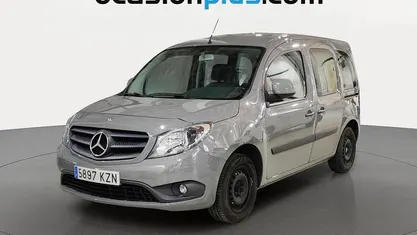 Usado Mercedes Citan 110 110 CV (80 kW) 2019 Gris Familiar