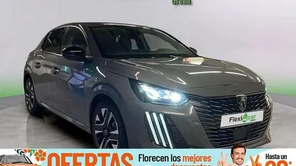 Usado Peugeot 208 Allure 101 CV (74 kW) 2025 Utilitario