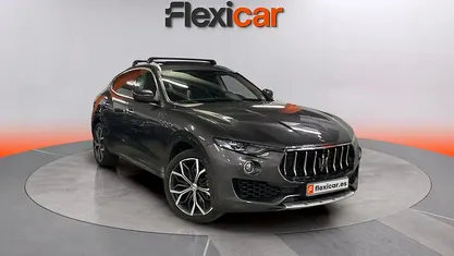 Usado Maserati Levante 275 CV (202 kW) 2018 Gris SUV