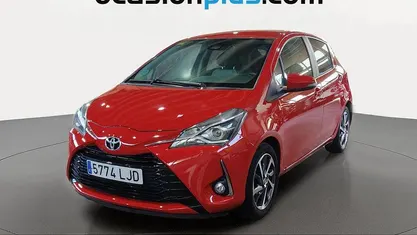 Usado Toyota Yaris Edition 111 CV (81 kW) 2020 Utilitario