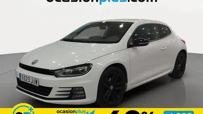 Usado VW Scirocco R-line 125 CV (91 kW) 2015 Blanco Coupe