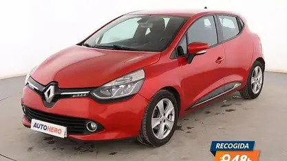 Usado Renault Clio IV Dynamique 90 HP (66 kW) 2014 Vermelho Sedan