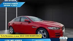 Rojo Usado 2018 Jaguar XE Pure Berlina | 17.490 € (Buen precio)