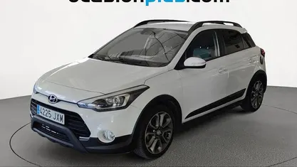 Usado 2017 Hyundai i20 Active Utilitario | 9241 € (Buen precio)