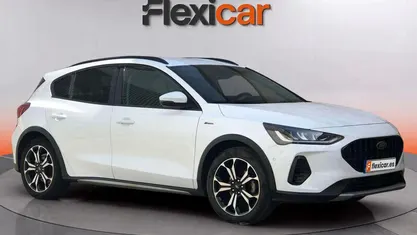 Usado Ford Focus Active 156 CV (114 kW) 2022 Blanco Berlina