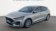 Gris plata Usado 2023 Ford Focus ST-Line Utilitario | 16.628 € (Buen precio)
