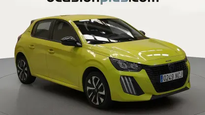 Usado Peugeot 208 Style 110 CV (80 kW) 2025 Amarillo Utilitario