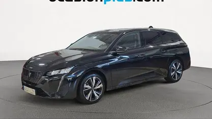 Usado Peugeot 308 SW Allure 131 CV (96 kW) 2022 Familiar