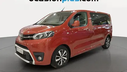 Usado Toyota Proace Verso Advance 177 CV (130 kW) 2018 Rojo Familiar