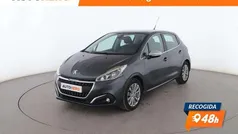 Usado 2016 Peugeot 208 Allure Utilitario | 11.199 € (Precio justo)