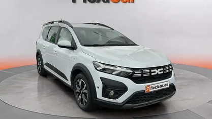 Usado Dacia Jogger Expression 110 CV (80 kW) 2023 Monovolumen