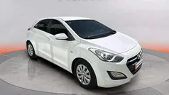 Blanco Usado 2015 Hyundai i30 Utilitario | 8470 € (Buen precio)