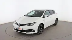 Blanco Usado 2018 Toyota Auris Hybrid Edition Berlina | 17.999 € (Un poco caro)