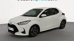 Blanco Usado 2021 Toyota Yaris Hybrid Business Edition Utilitario | 15.446 € (Buen precio)