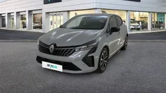 Gris Usado 2024 Renault Clio V Techno Berlina | 17.990 € (Precio justo)