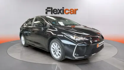 Usado Toyota Corolla Active 125 CV (91 kW) 2023 Negro Berlina