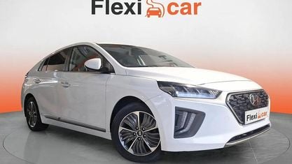 Gebraucht Hyundai Ioniq Style 141 PS (103 kW) 2022 Weiß Kleinwagen