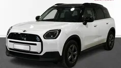 Blanco Usado 2024 Mini Countryman Favoured SUV | 38.400 €