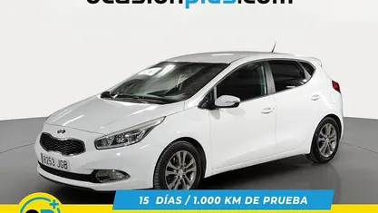 Blanco Usado 2015 Kia Ceed GT Utilitario | 9150 € (Precio justo)