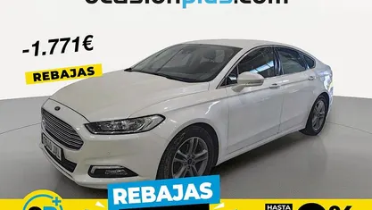 Blanco Usado 2017 Ford Mondeo Trend Berlina | 10.917 € (Precio justo)