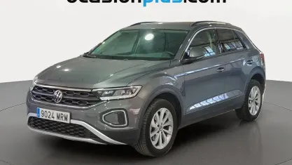 Usado VW T-Roc Life 110 CV (80 kW) 2024 Gris SUV