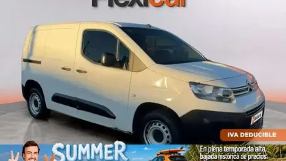 Usado Citroën Berlingo Live 105 CV (77 kW) 2020 Blanco Monovolumen