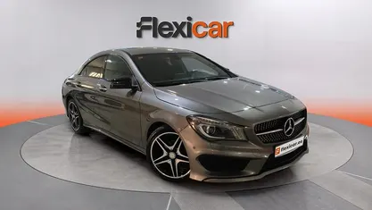 Usado Mercedes CLA200 136 CV (100 kW) 2016 Berlina