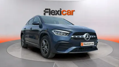 Używany Mercedes GLA250 218 KM (160 kW) 2022 Niebieski SUV